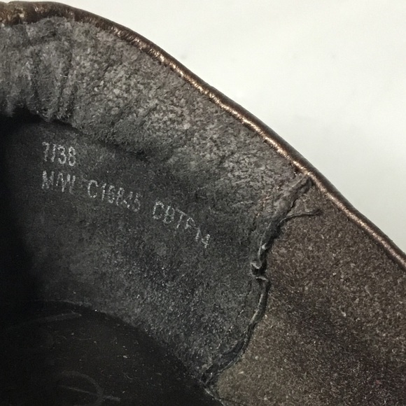 BOC Born Concepts Women’s Bronze Leather Slip On Clogs Size 7 - Picture 8 of 9